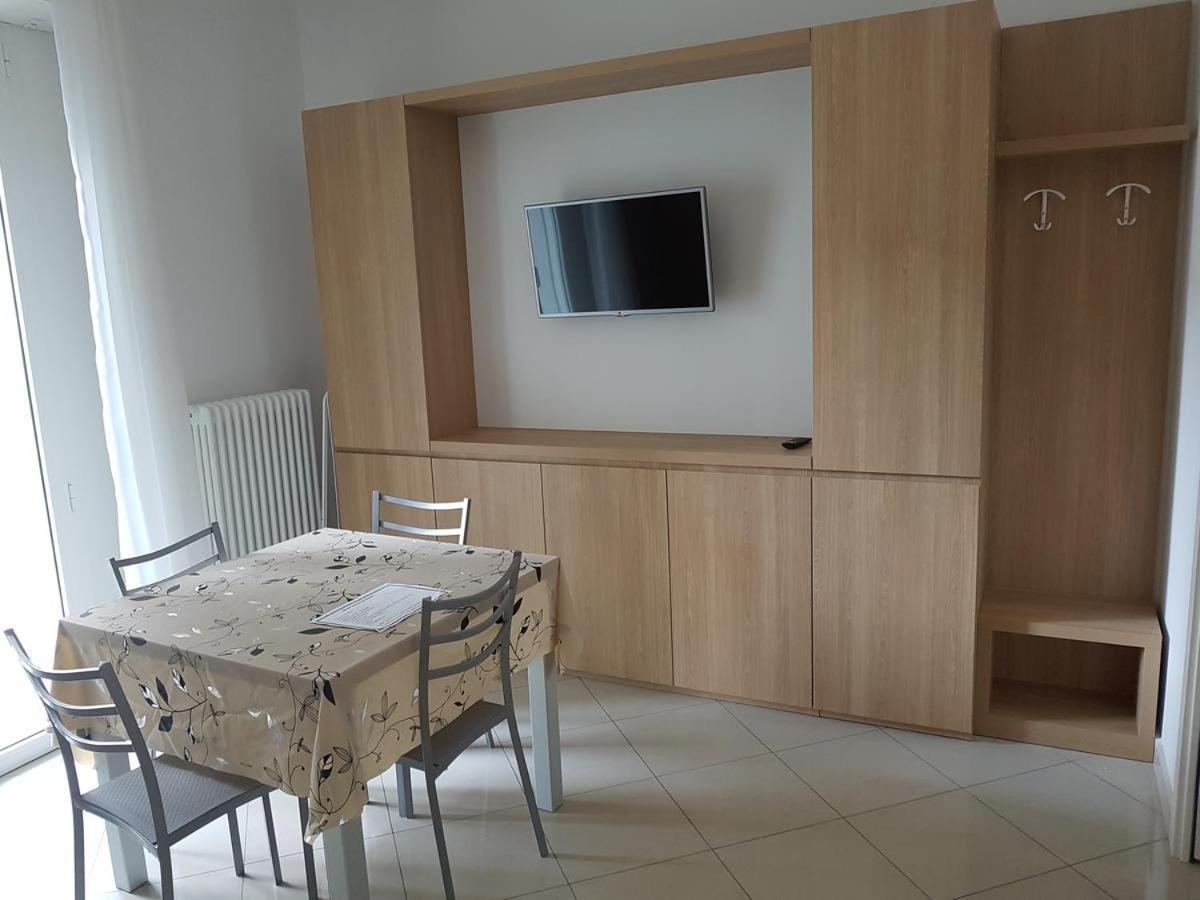 Residence Perla Rimini Esterno foto