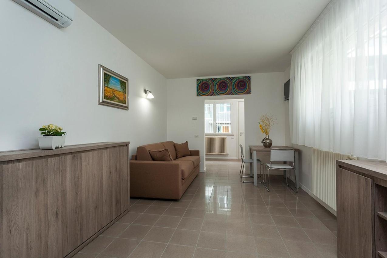 Residence Perla Rimini Esterno foto
